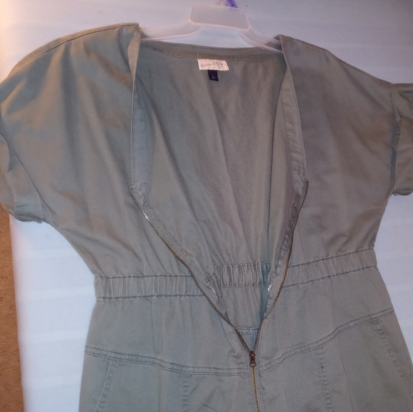 COPY - Army Green, Zip-up Dress - Picture 3 of 4